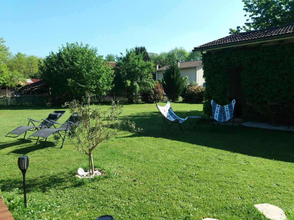 مبيت وإفطار Bourriot-Bergonce Les Eygletieres المظهر الخارجي الصورة